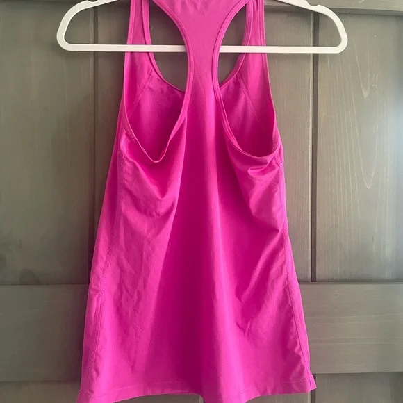 Nike Pink Relaxed Fitted Tank Top - Picture 3 of 4